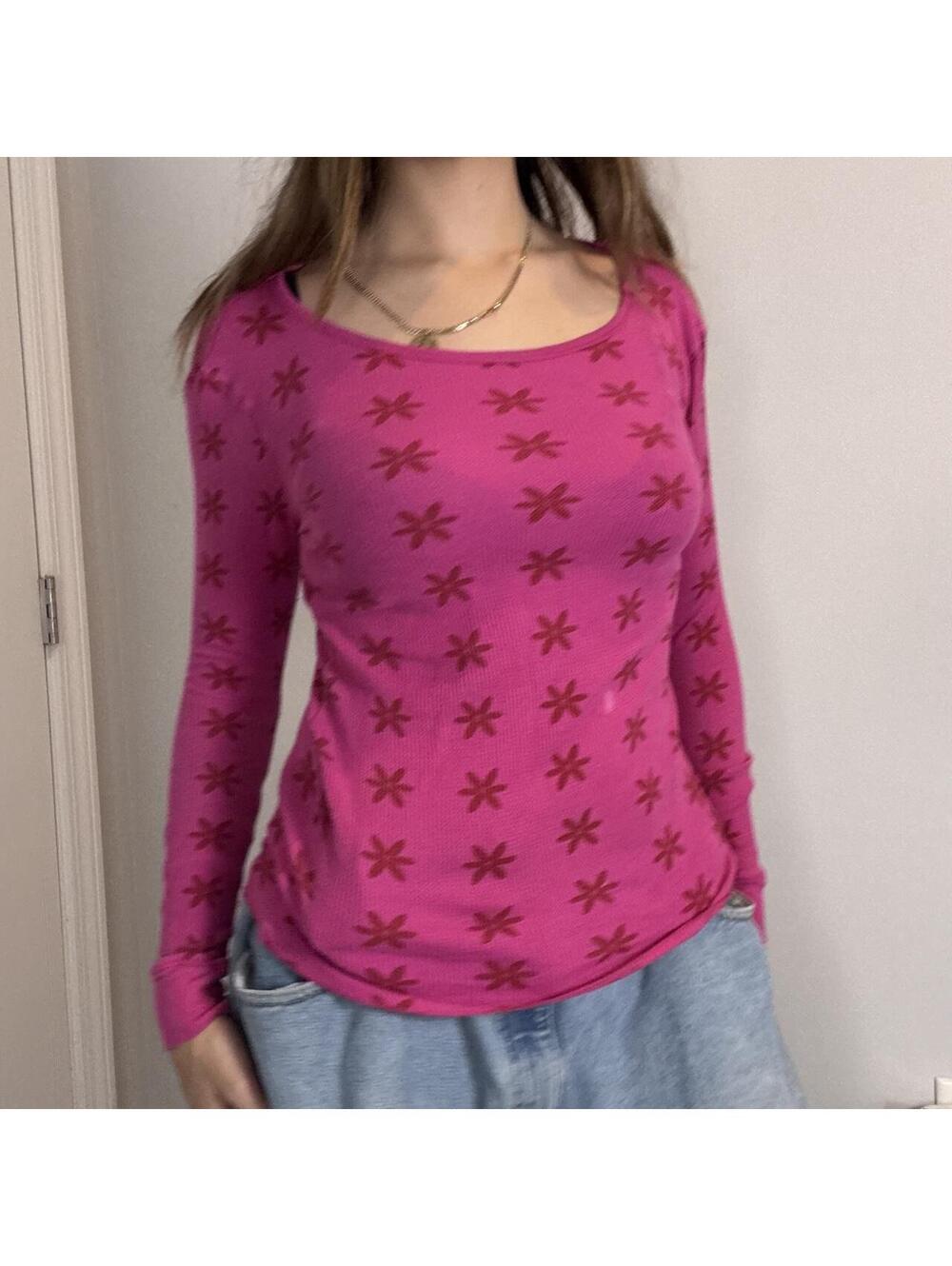 Gap pink long sleeve shirt with cute flower pattern!! Size small
